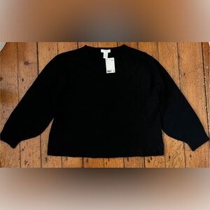 H&M Black Cropped Sweater
